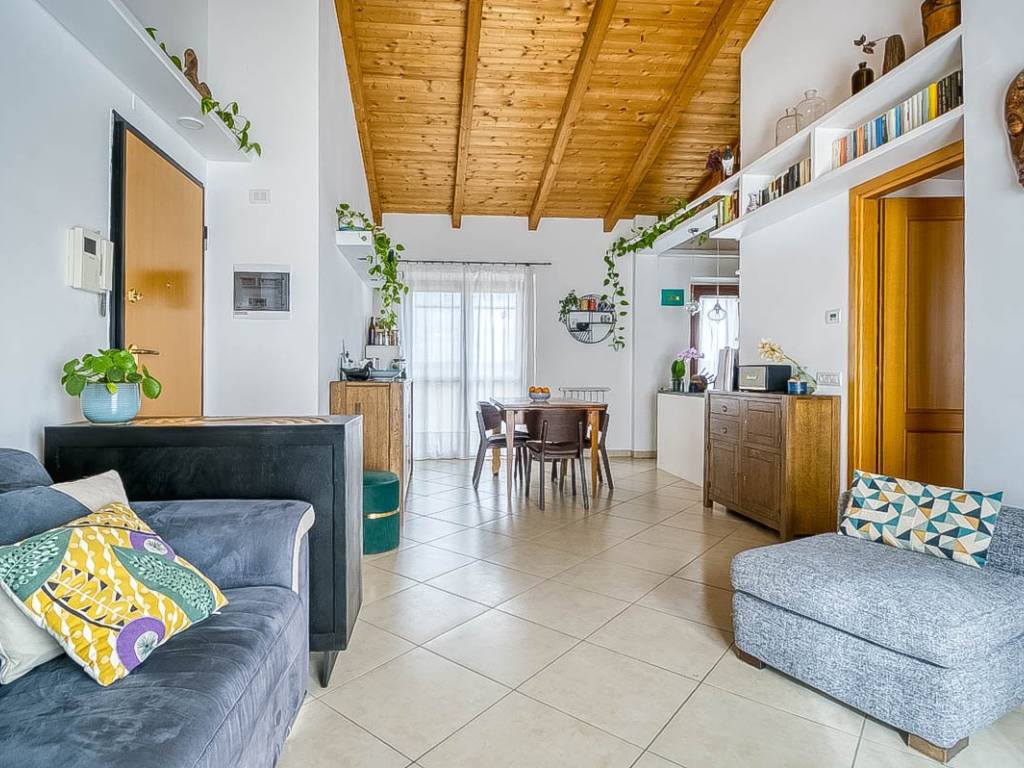 Attico / mansarda a Fiumicino in Viale di Castel San Giorgio - Foto 4