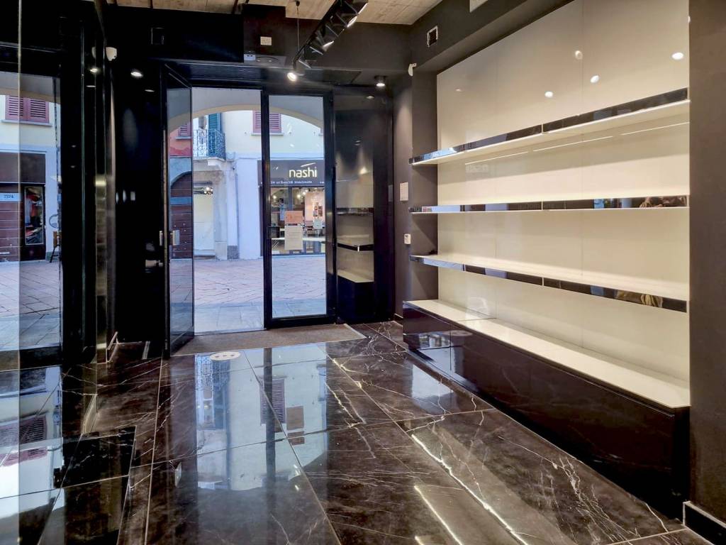 Immobile a Varese in Corso Giacomo Matteotti, 60 - Foto 4
