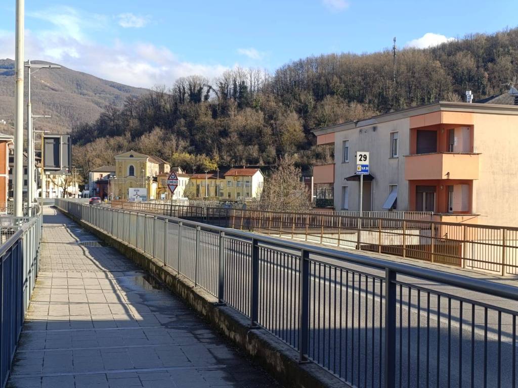 Villa a Borgo val di taro in Via Tullio Maestri, 1 - Foto 4