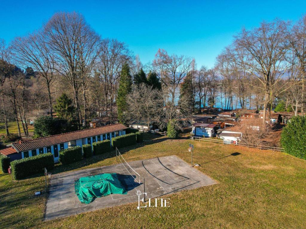 Villa a Comabbio in Via Lago di Monte, 497 - Foto 3