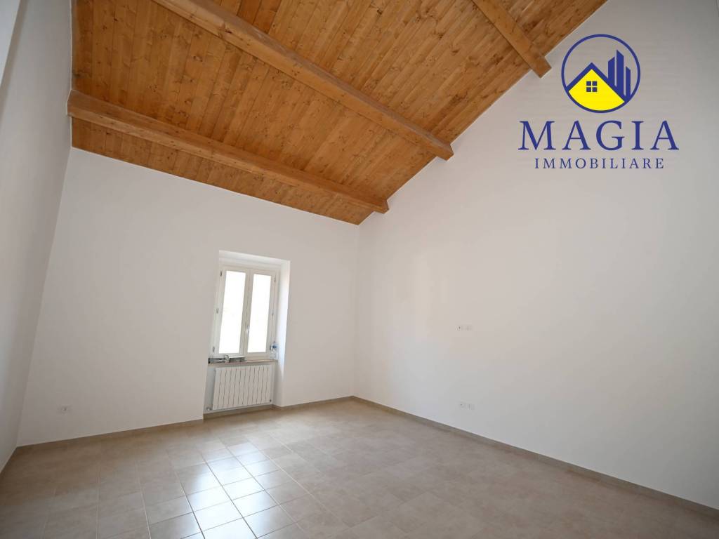 Appartamento a Acquasanta terme in Corso Gregorio Schiavi, 40 - Foto 2