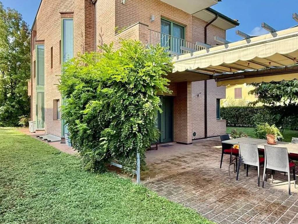 Villa a Lucca in Via Di Sant'Alessio - Foto 3