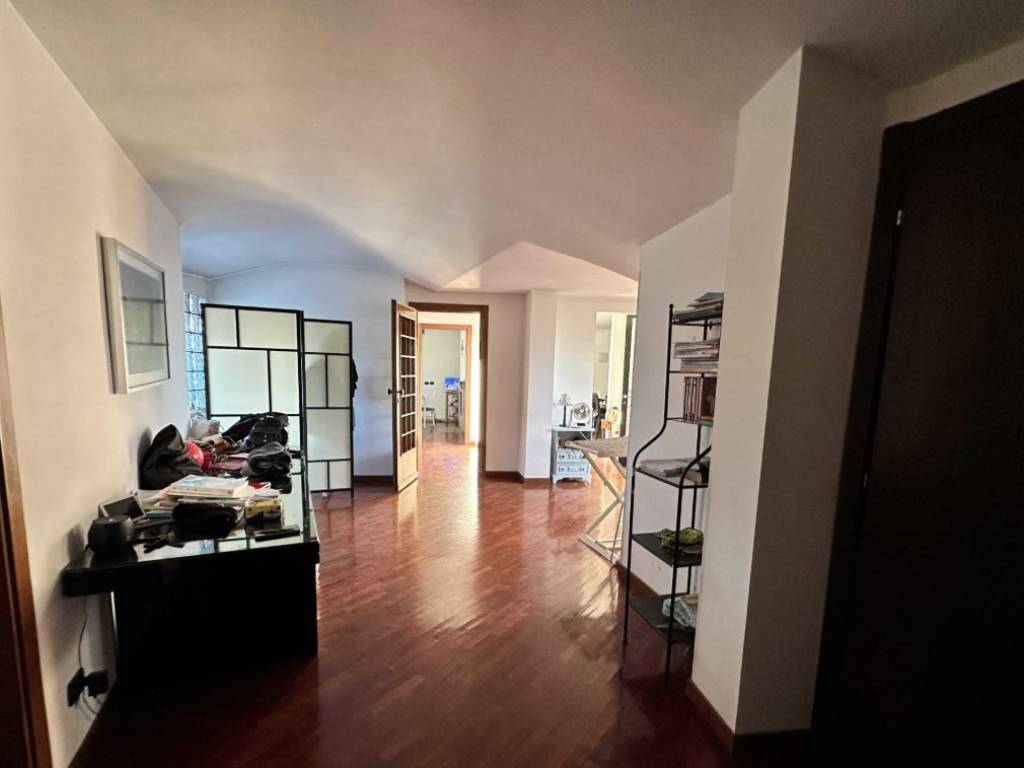 Appartamento a Brugherio in Via Giacomo Puccini, 5 - Foto 4