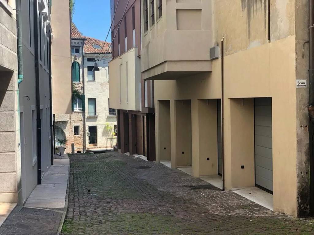 Box / garage a Treviso in Vicolo S. Michele No Number - Foto 2