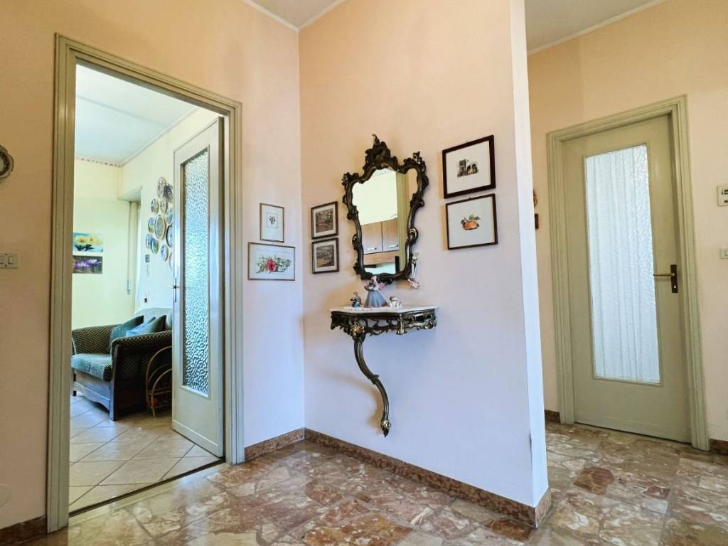 Appartamento a Bra in Via Luigi Mercantini, 31 - Foto 5