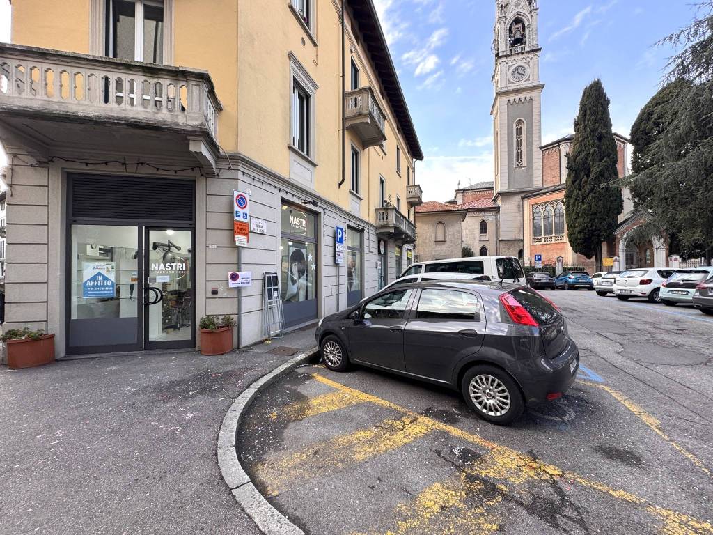 Immobile a Cantù in Piazza Volontari della Libertà - Foto 3