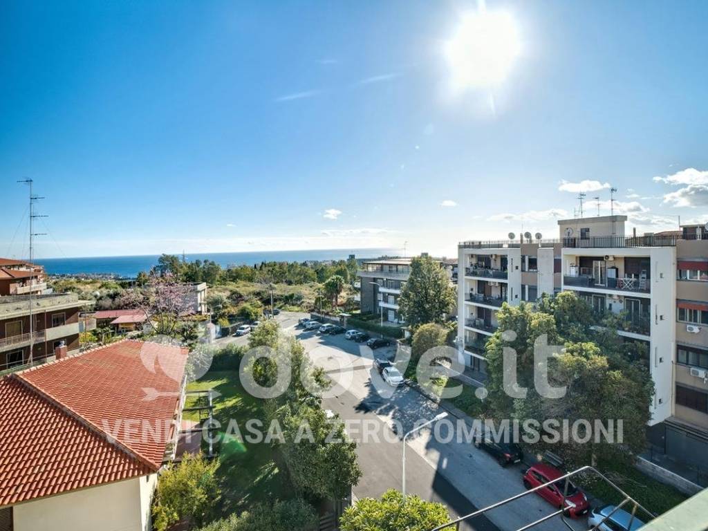 Appartamento a Catania in Via Domenico Sanfilippo, 6 - Foto 2