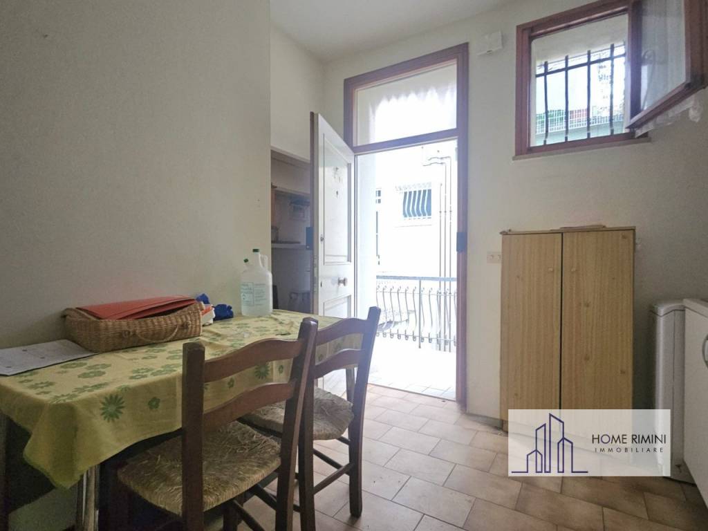 Appartamento a Rimini in Viale regina Margherita - Foto 2