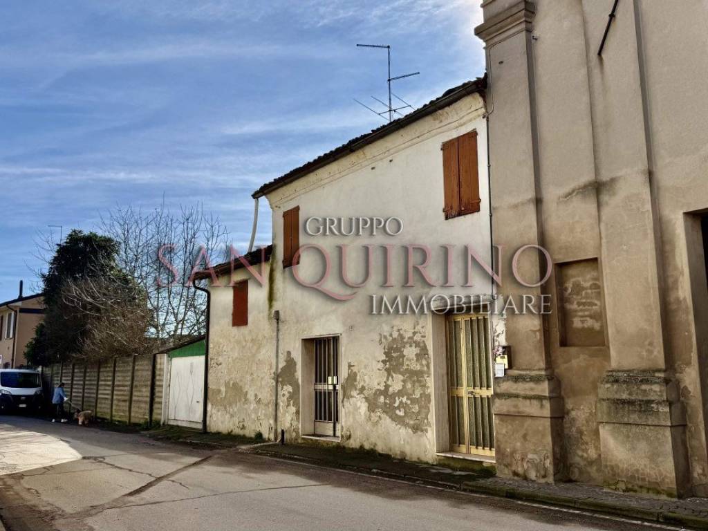Rustico / casale a Viadana in VIA DON MAZZI, 4 - Foto 3