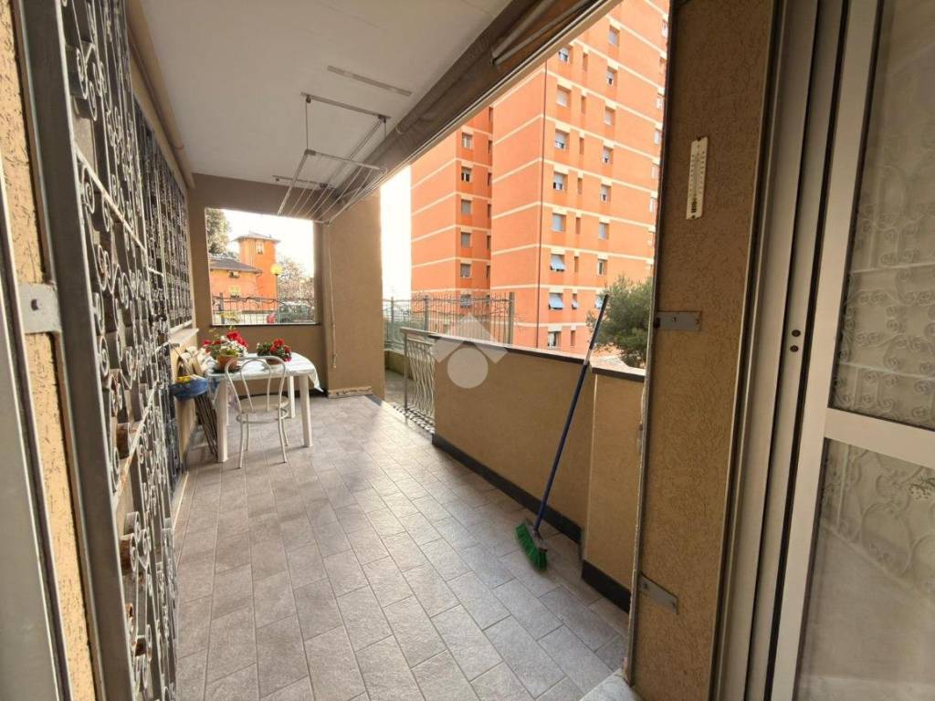 Appartamento a Genova in Via pietraligure, 57 - Foto 3