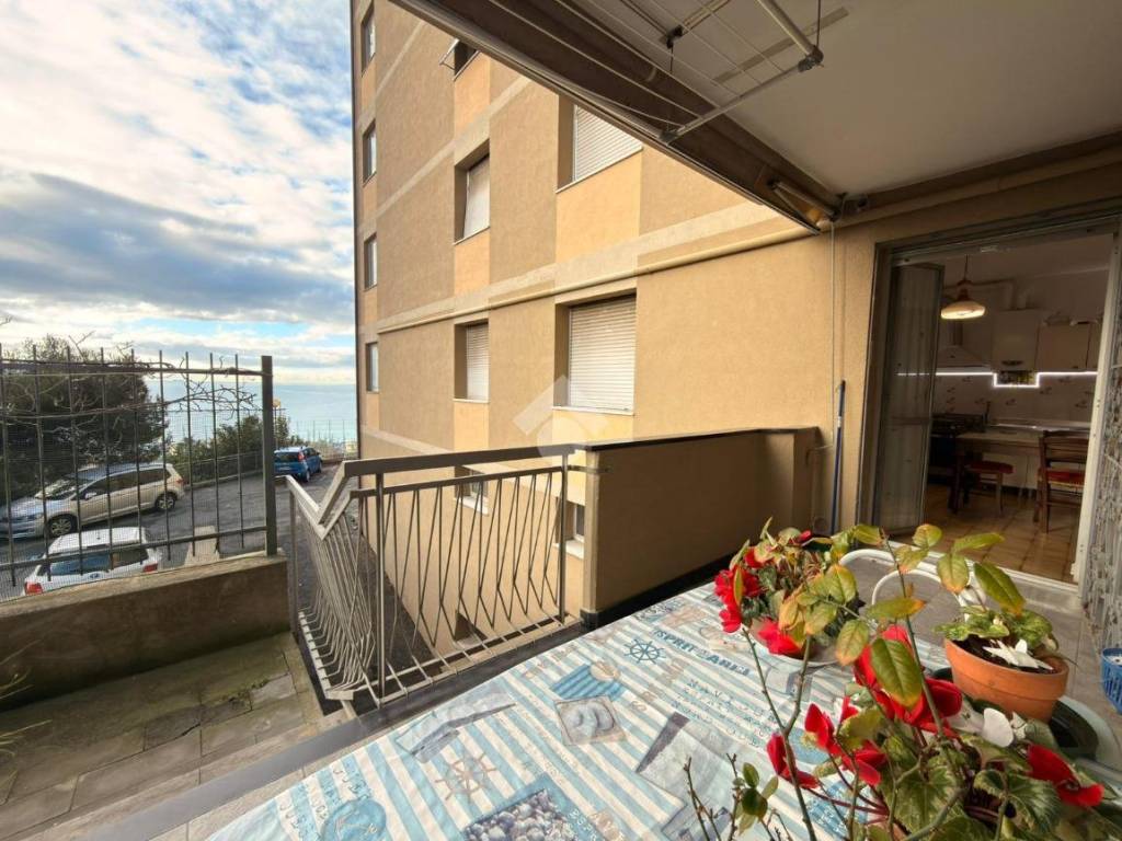 Appartamento a Genova in Via pietraligure, 57 - Foto 4