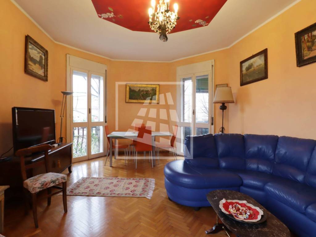 Appartamento a Reggio emilia in Viale IV Novembre, 12 - Foto 5