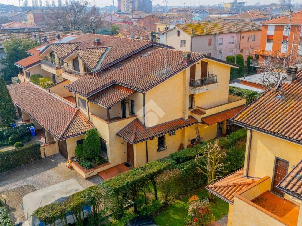 Villetta a schiera a Carpi in Via marcello malpighi, 23 - Foto 2
