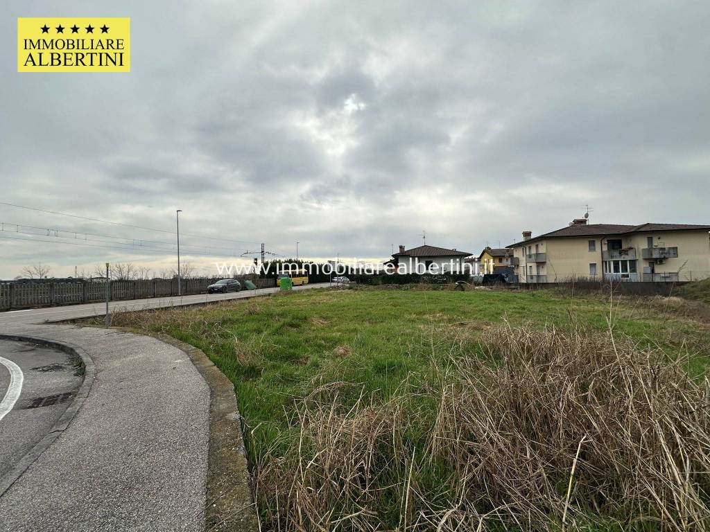 Terreno a Mozzecane in Via Eugenio Montale - Foto 2