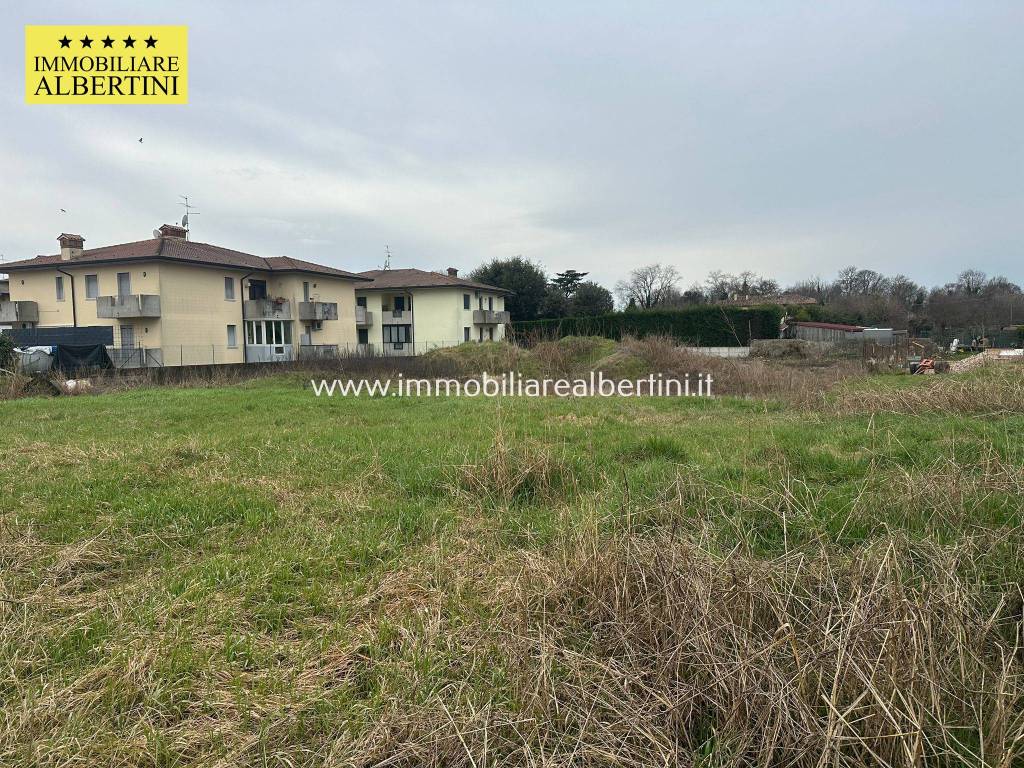Terreno a Mozzecane in Via Eugenio Montale - Foto 3