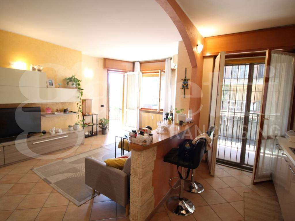 Appartamento a Cinisello balsamo in viale fulvio testi , 176 - Foto 2