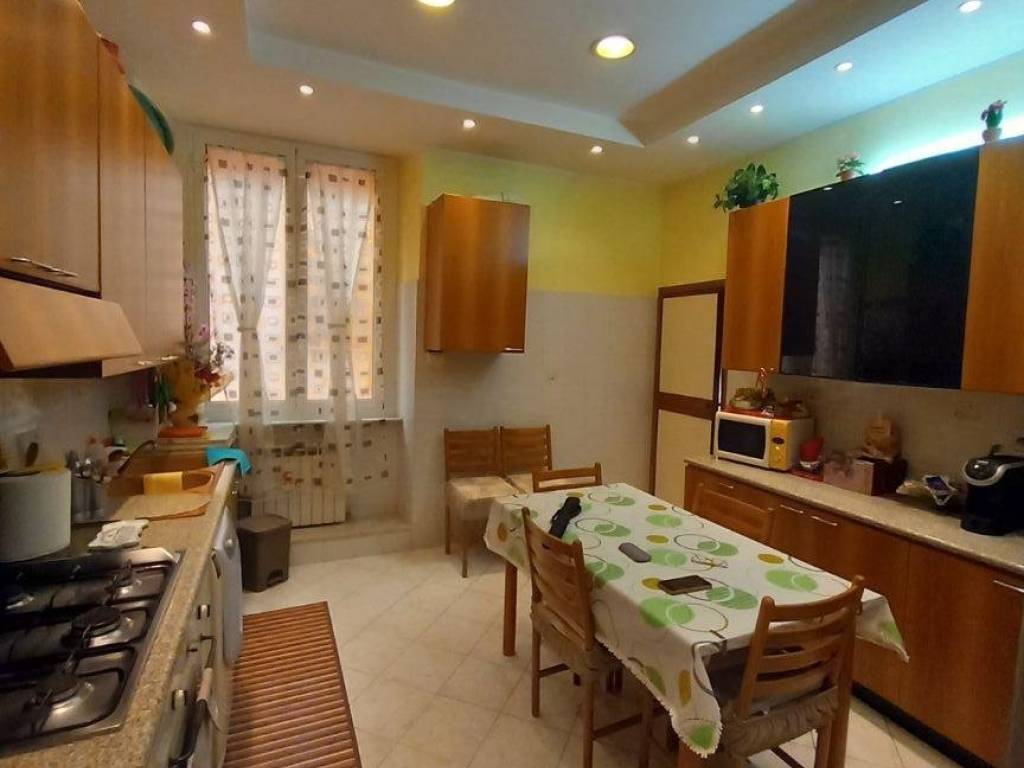 Appartamento a Genova in Via Carlo Rolando, 22 - Foto 2
