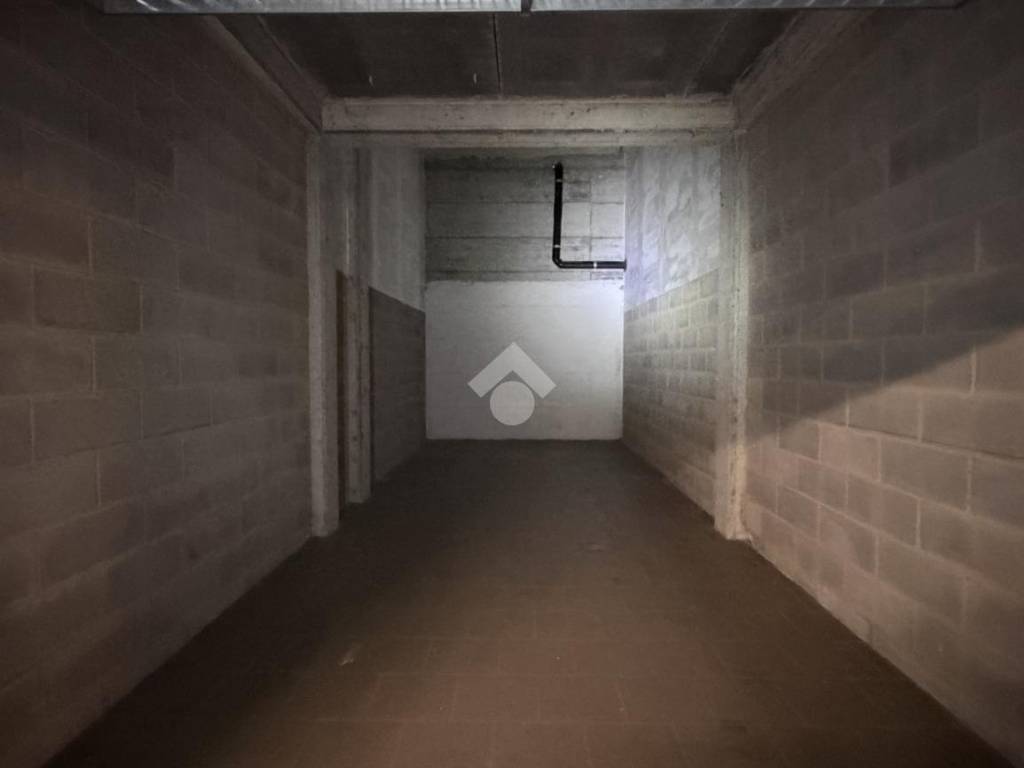 Box / garage a Cavriago in Via Della Repubblica, 41 - Foto 4