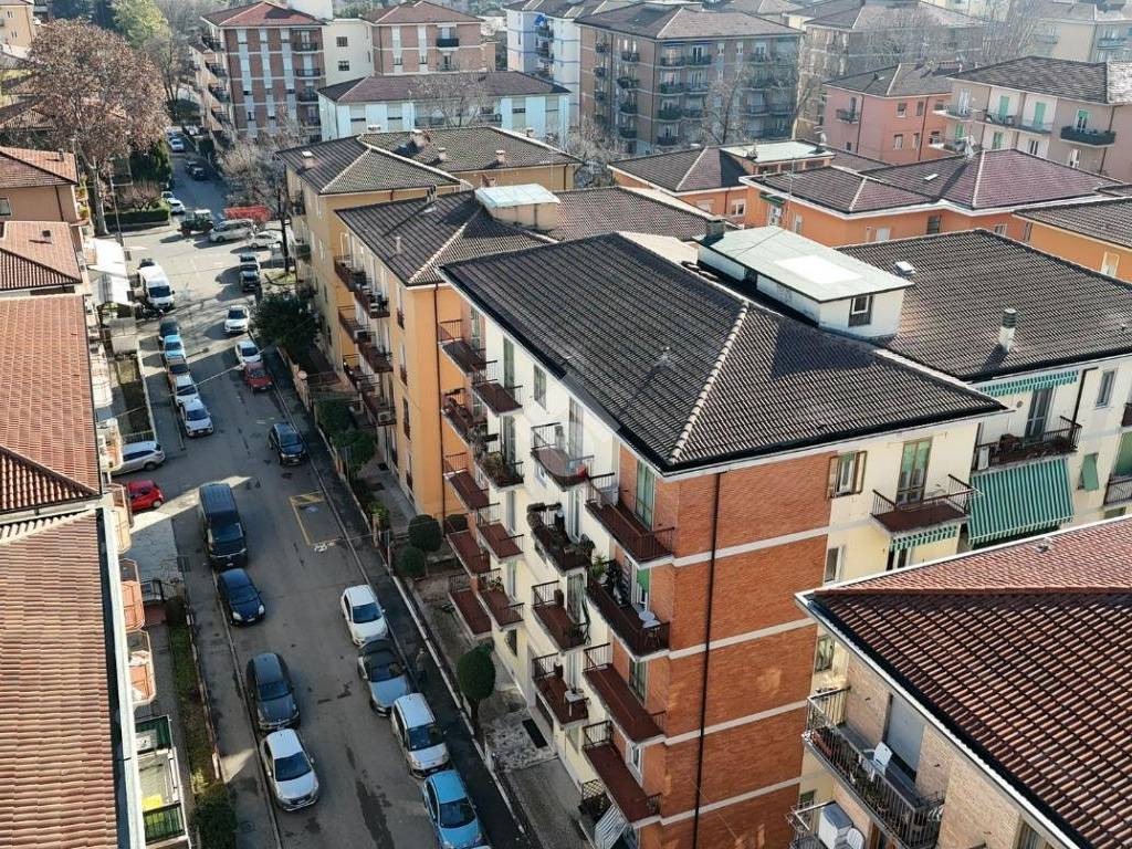 Appartamento a Verona in Via Angelo da Velo, 5 - Foto 3