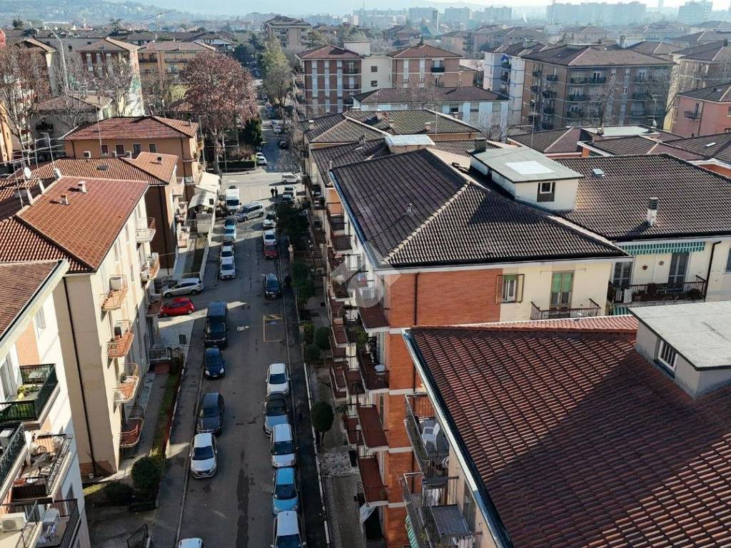Appartamento a Verona in Via Angelo da Velo, 5 - Foto 4