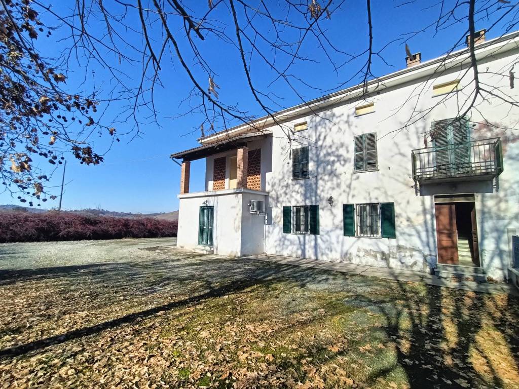 Rustico / casale a Montegrosso d'asti in Via Nalbissano - Foto 2