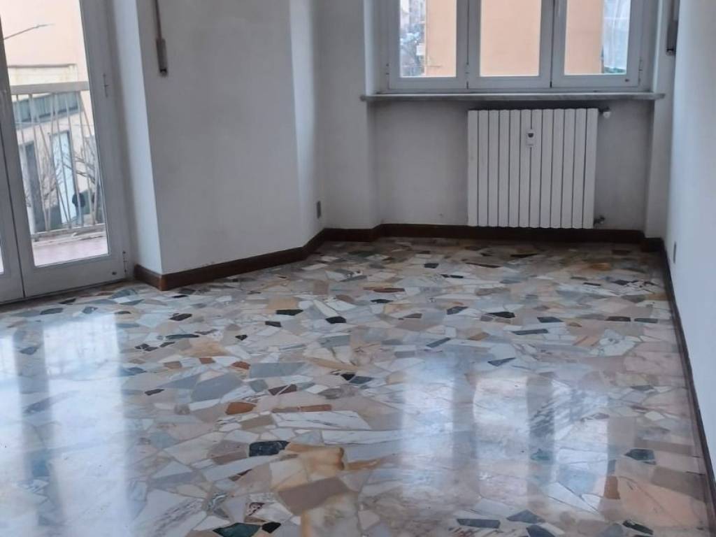 Appartamento a Asti in Via Carlo Lessona - Foto 2