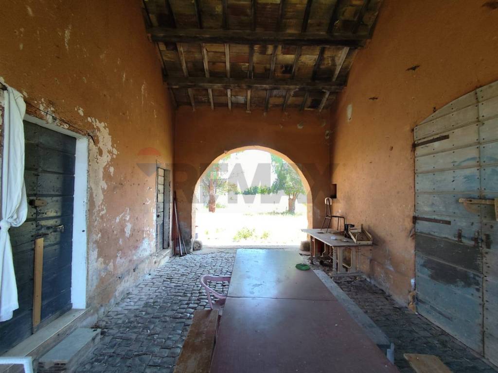 Rustico / casale a Pomezia in Via Cerqueto - Foto 4