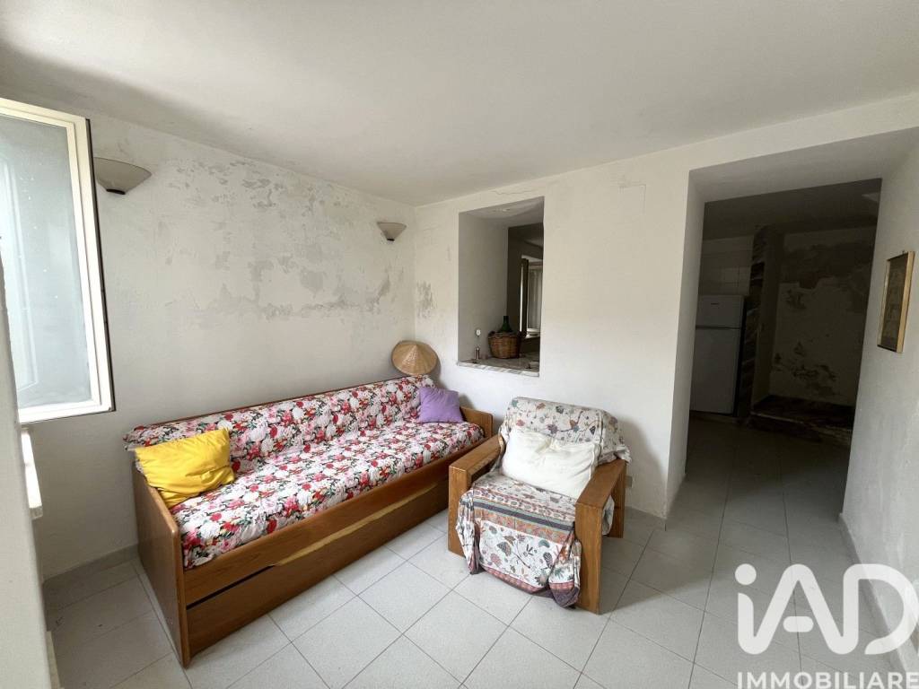 Casa indipendente a Longobardi in Piazza Giuseppe Garibaldi - Foto 2