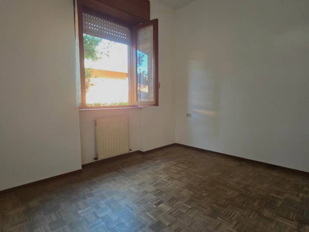 Appartamento a Cassano magnago in Via Marche, 5 - Foto 2