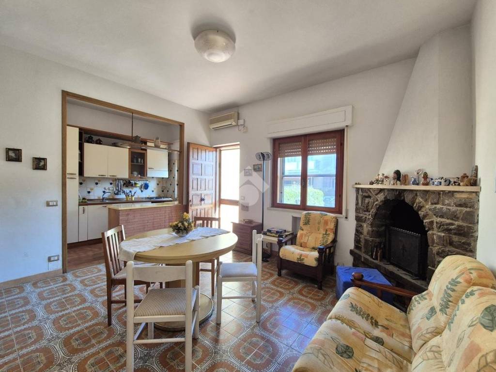 Villa a Tarquinia in Via Agricola, 15 - Foto 5