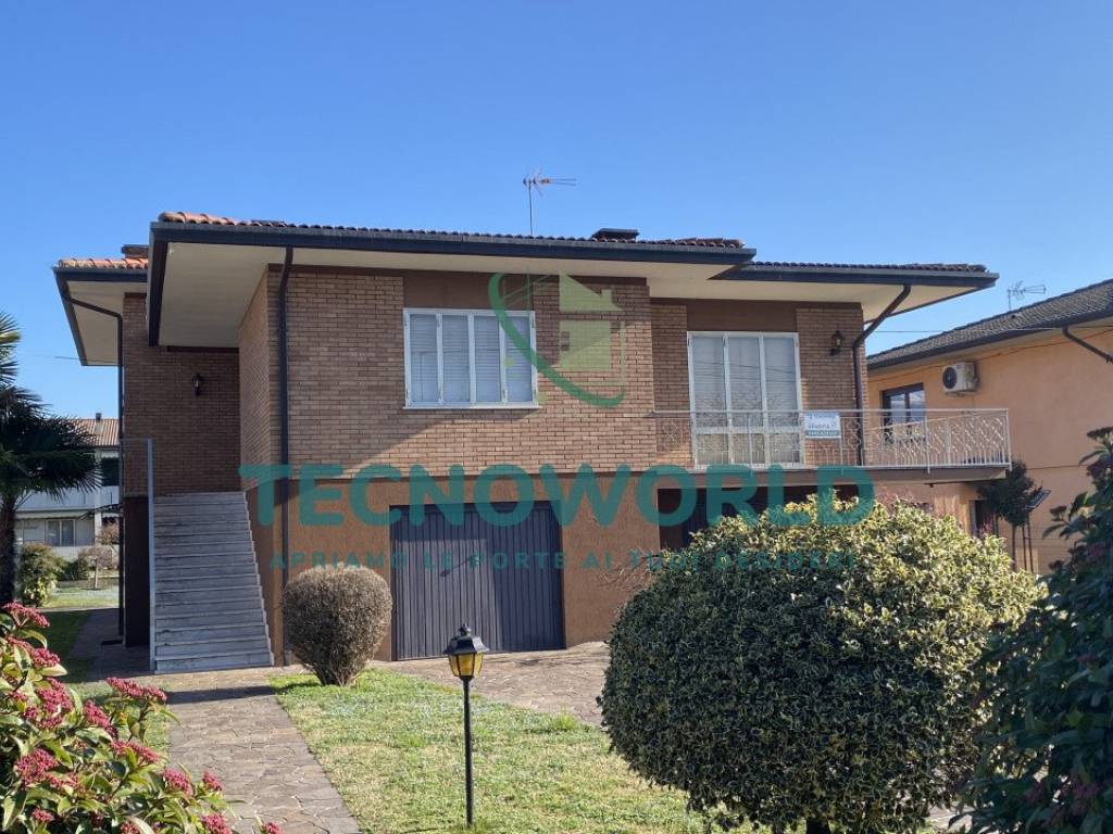 Casa indipendente a Thiene in Via dei Quartieri - Foto 2