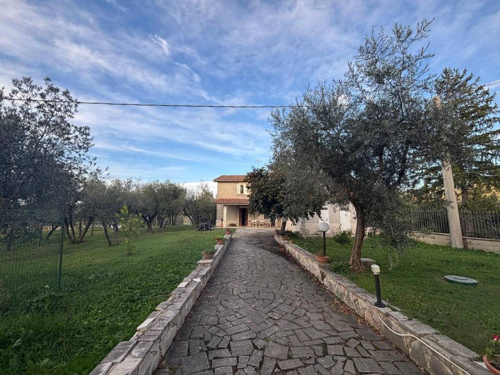 Villa a Monteleone sabino - Foto 4
