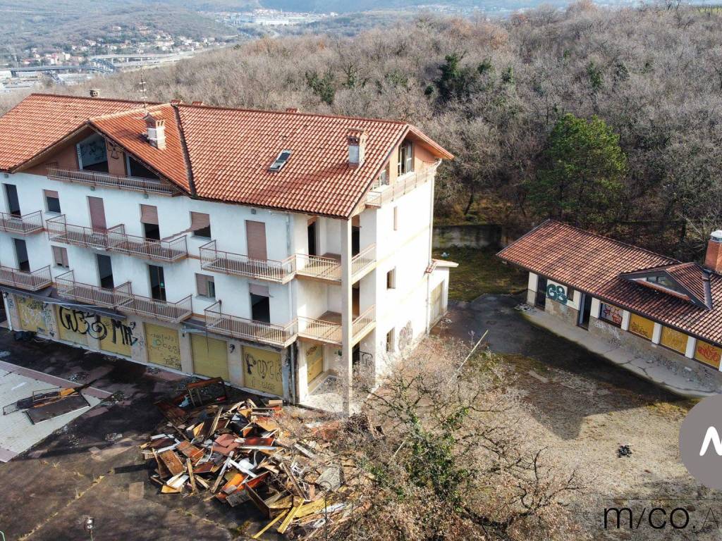 Palazzo / stabile a Muggia in Via di Monte d'Oro, 33 - Foto 3
