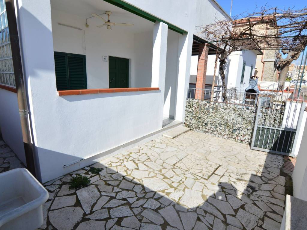 Appartamento a Grosseto in Via Francesco Petrarca - Foto 4
