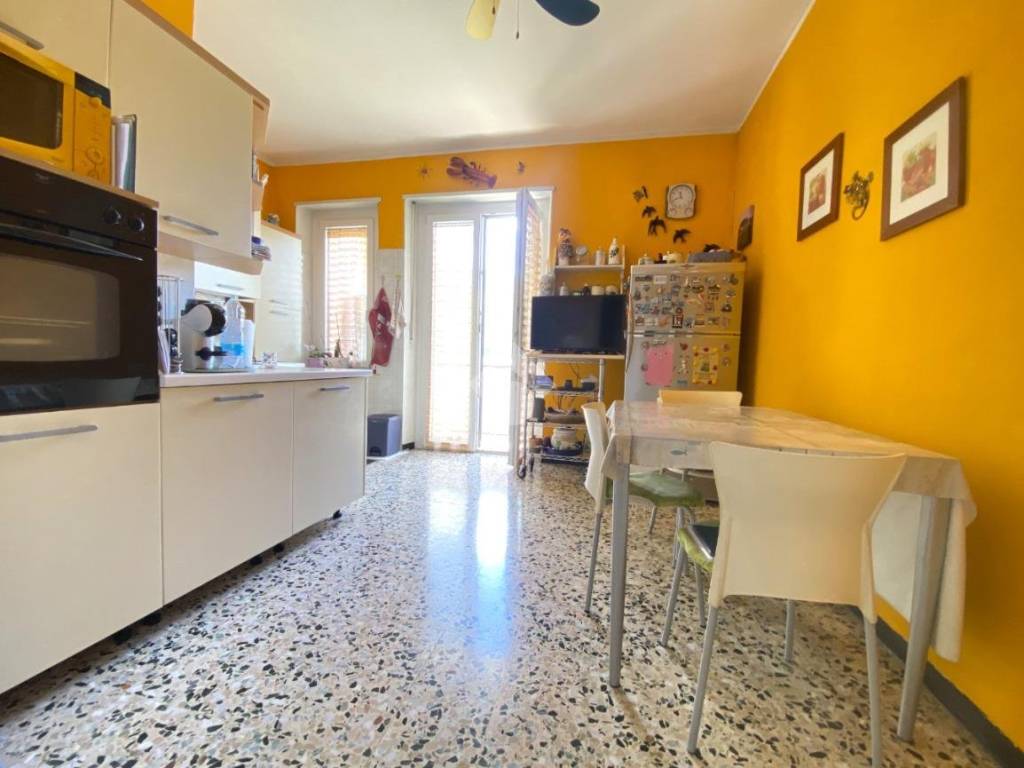 Appartamento a Borgofranco d'ivrea in Via Aosta, 30 - Foto 4