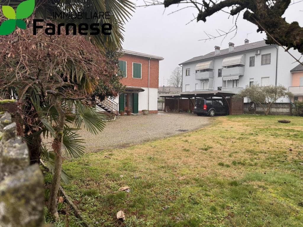Villa a San rocco al porto in Via Cristoforo Colombo, 1 - Foto 2