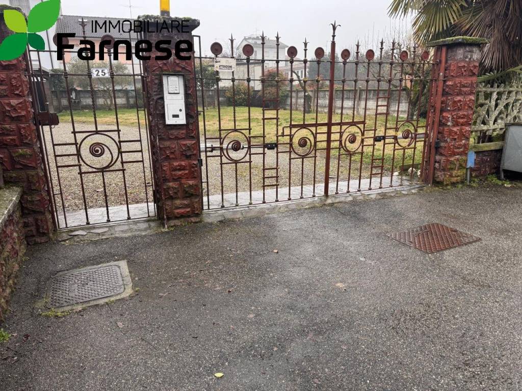Villa a San rocco al porto in Via Cristoforo Colombo, 1 - Foto 4