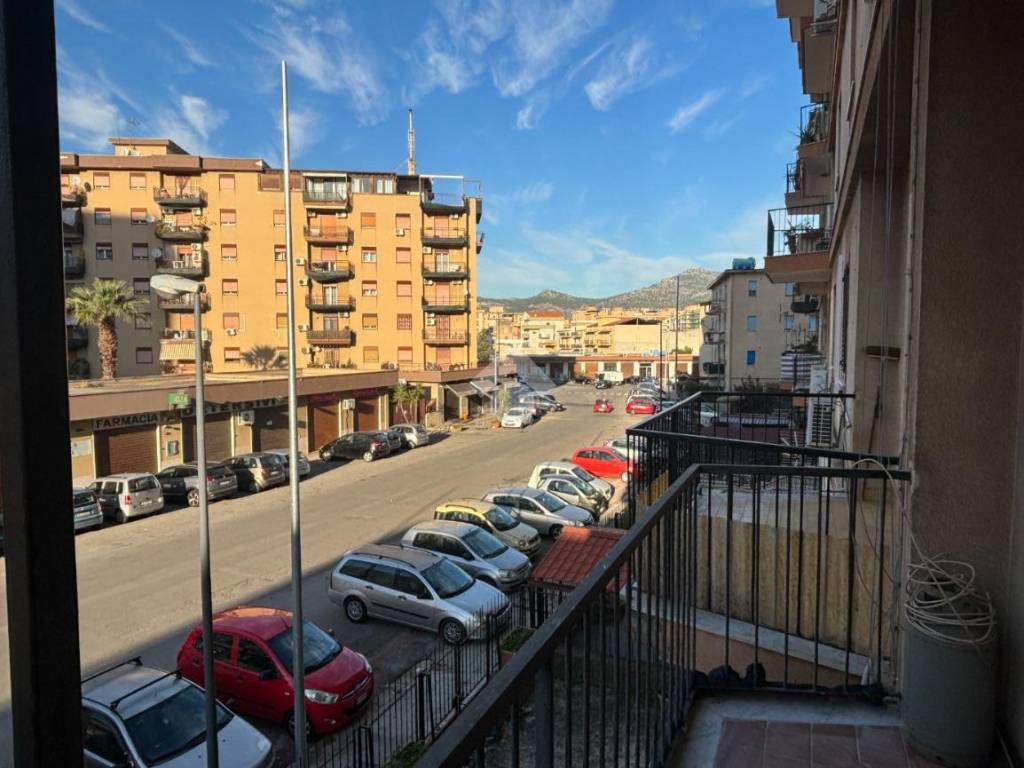 Appartamento a Palermo in Via Bartolomeo Berrettaro, 5 - Foto 4