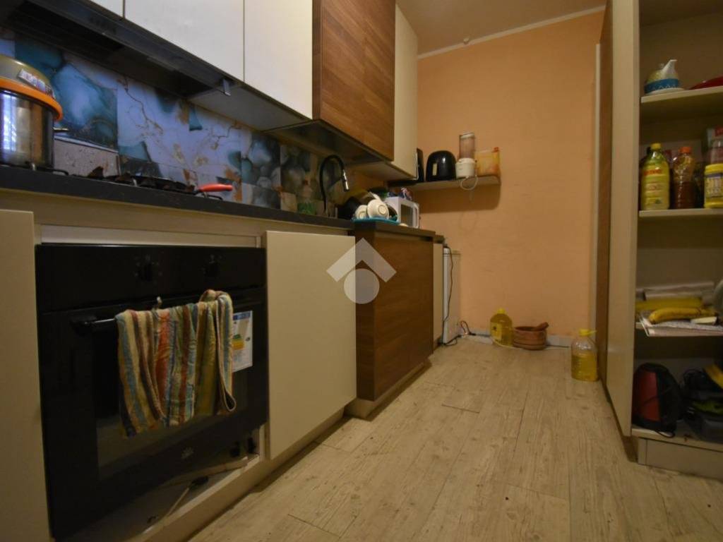 Appartamento a Castiglione delle stiviere in Via Napoleone Bonaparte, 4 - Foto 2