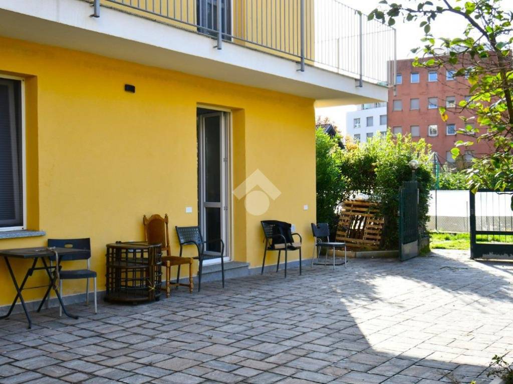 Appartamento a Como in Via Badone, 6 - Foto 2