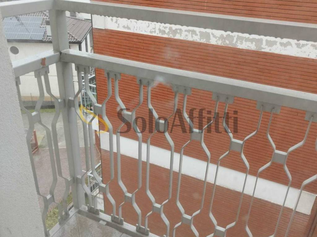 Appartamento a Olgiate comasco in Viale Trieste, 86 - Foto 4