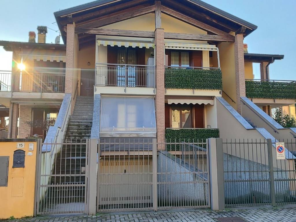 Appartamento a Castiraga vidardo in Via Giuseppe Garibaldi - Foto 5