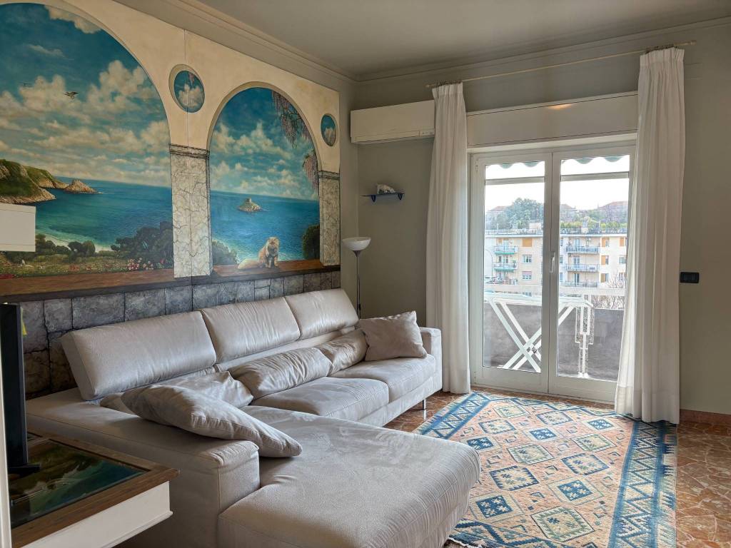 Appartamento a Genova in Via Alessandro Varaldo - Foto 2