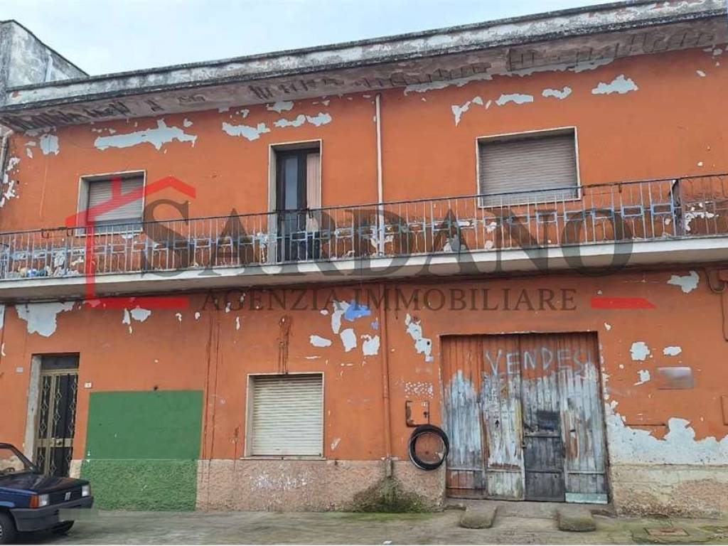 Palazzo / stabile a Cellino san marco - Foto 4
