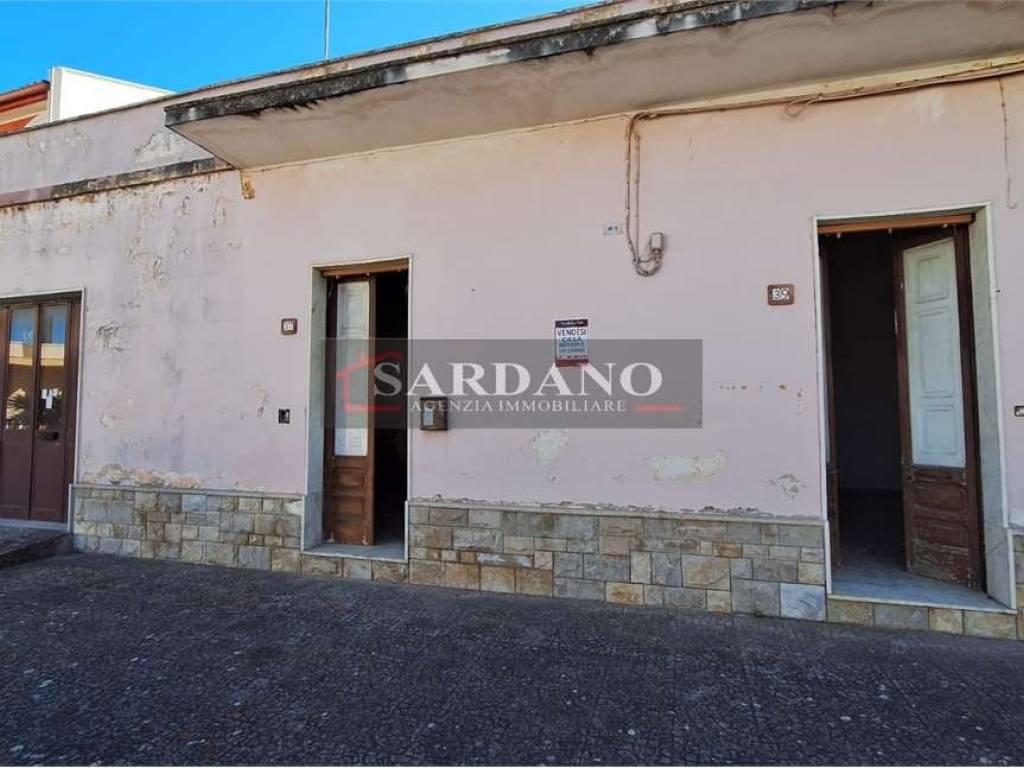 Casa indipendente a Cellino san marco in Via Guagnano , 37 - Foto 2