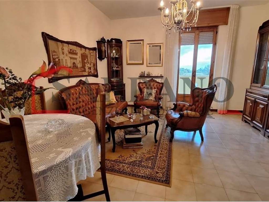 Appartamento a Mesagne in De Gasperi - Foto 5