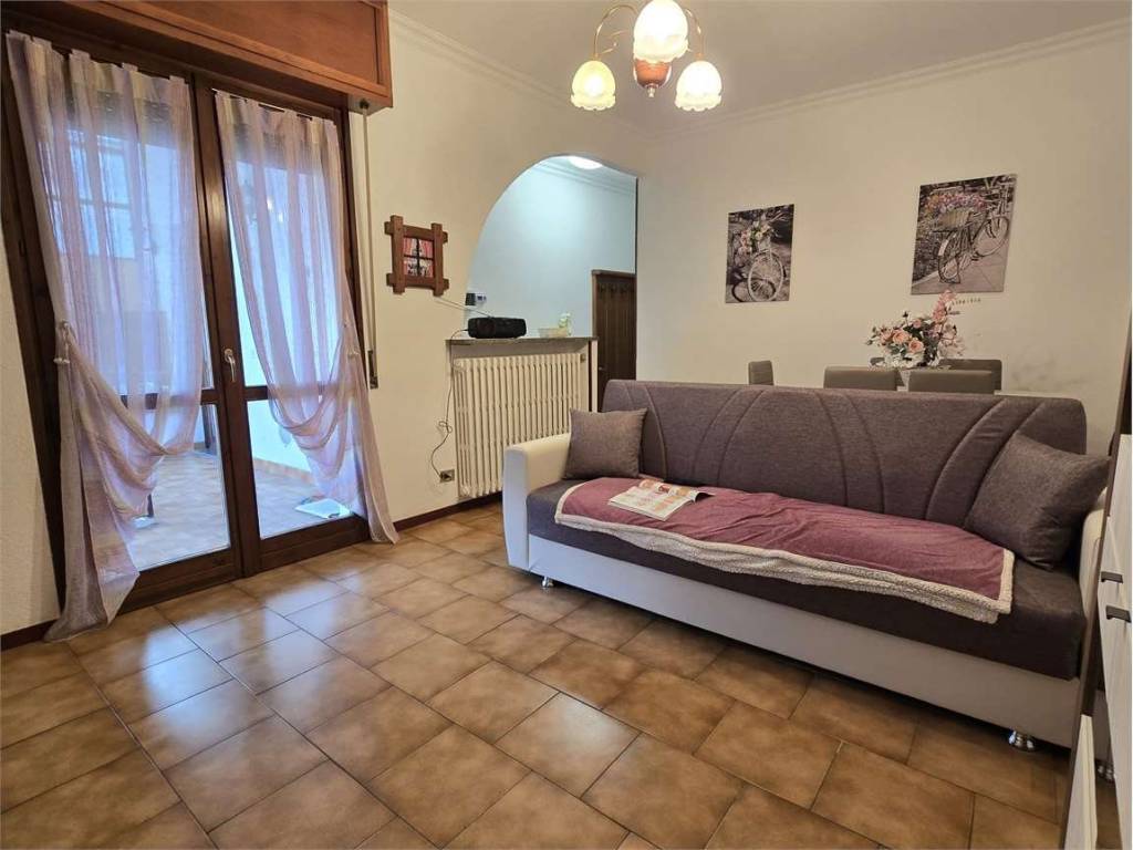 Appartamento a Gravellona toce in Via Orti - Foto 5