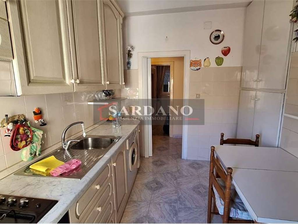 Appartamento a Brindisi in Via Seneca - Foto 2