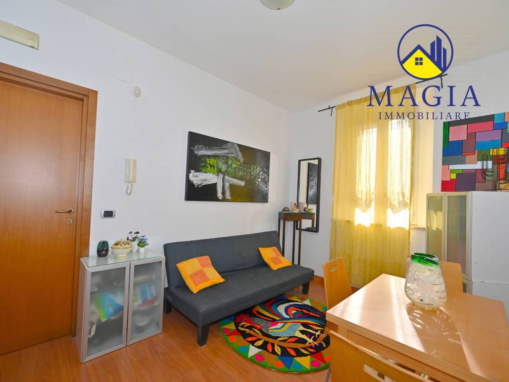 Appartamento a San benedetto del tronto in Via Crispi, 92 - Foto 2