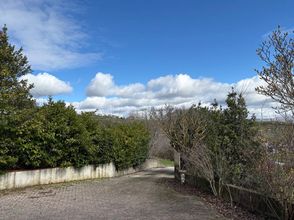 Villa a Pietrelcina in Strada Statale della Val Fortore - Foto 5